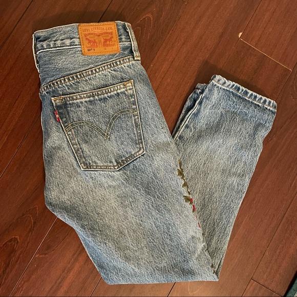 Levi 501 T - Picture 1 of 4